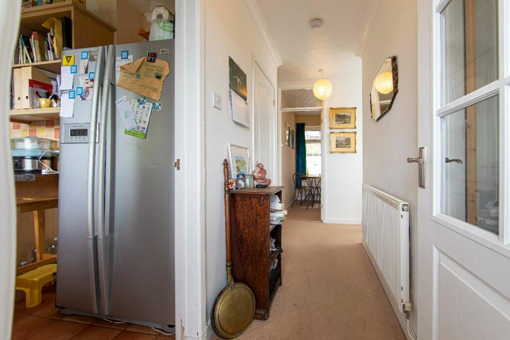 Additional property image - Ashgrove, Edwardsville, Treharris