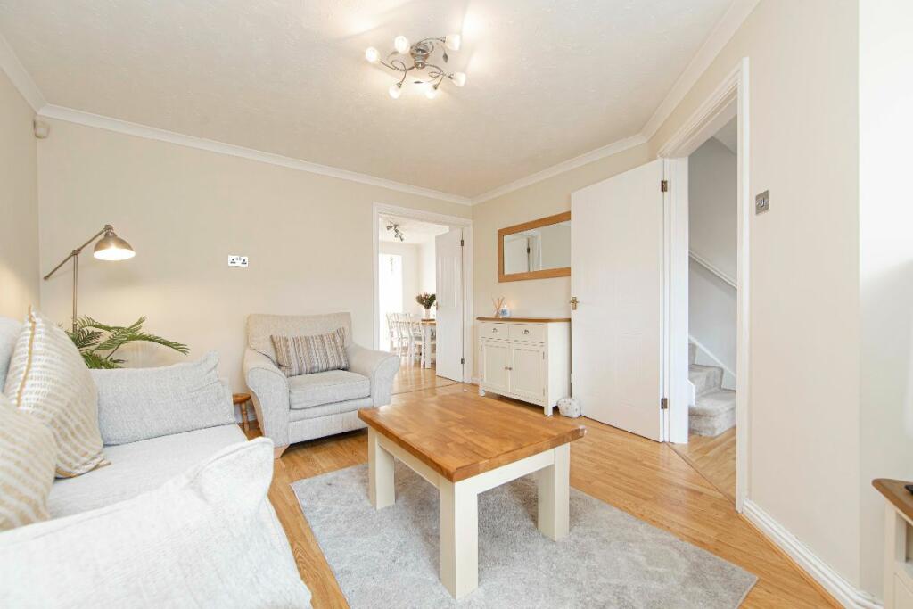 3 bedroom semidetached house for sale in Clos Cae Pwll, Nelson
