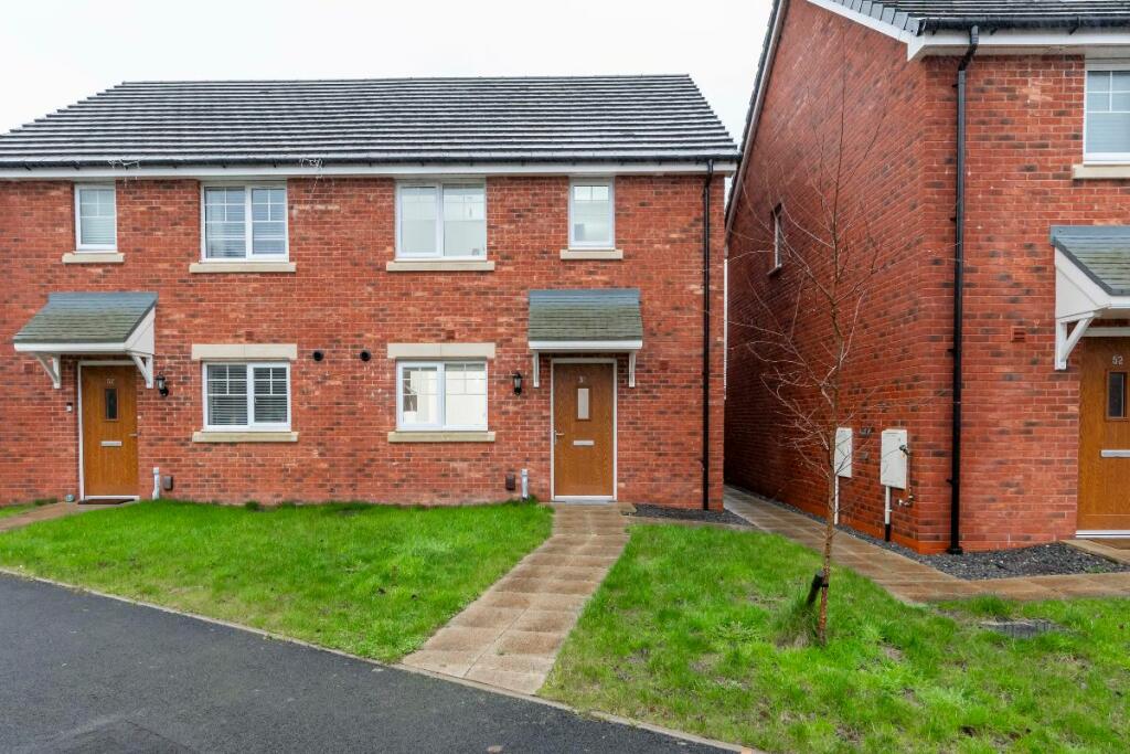 3 bedroom semidetached house for sale in Kingfisher Crescent, Merthyr