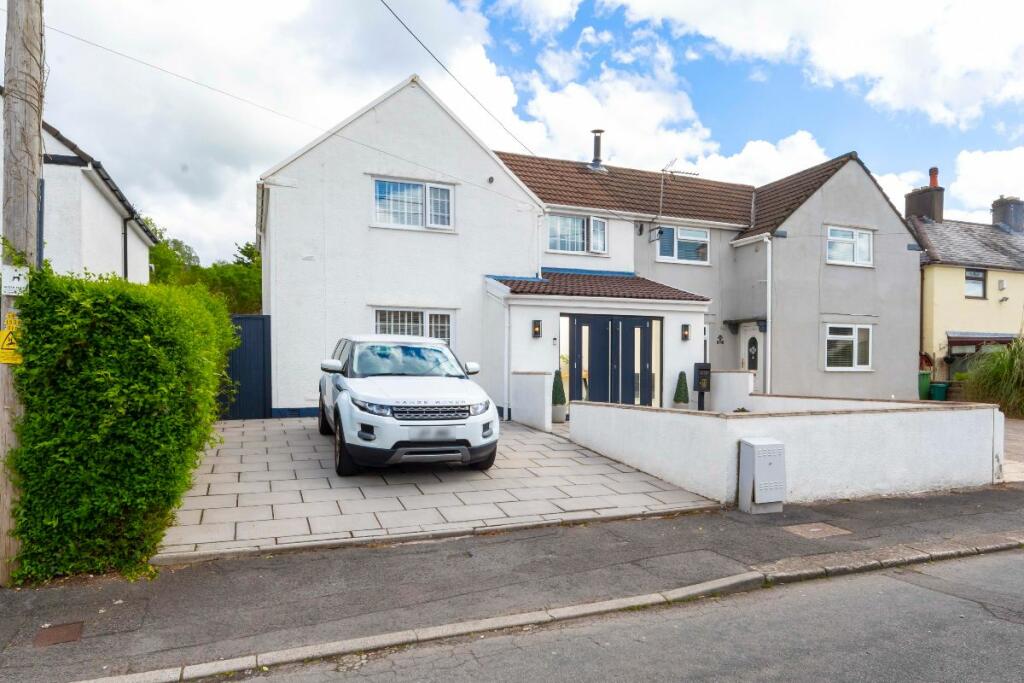 3 bedroom semidetached house for sale in Dyffryn Avenue, Rhydyfelin