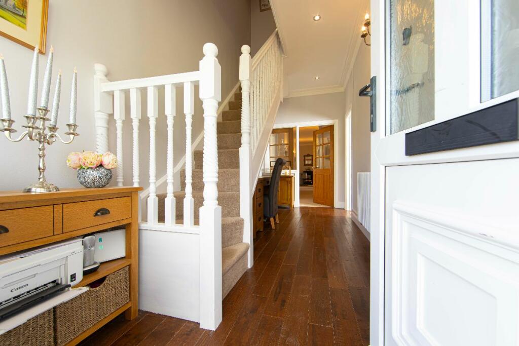 Additional property image - Ty'R-y-Wen Farm, Bedlinog, Treharris