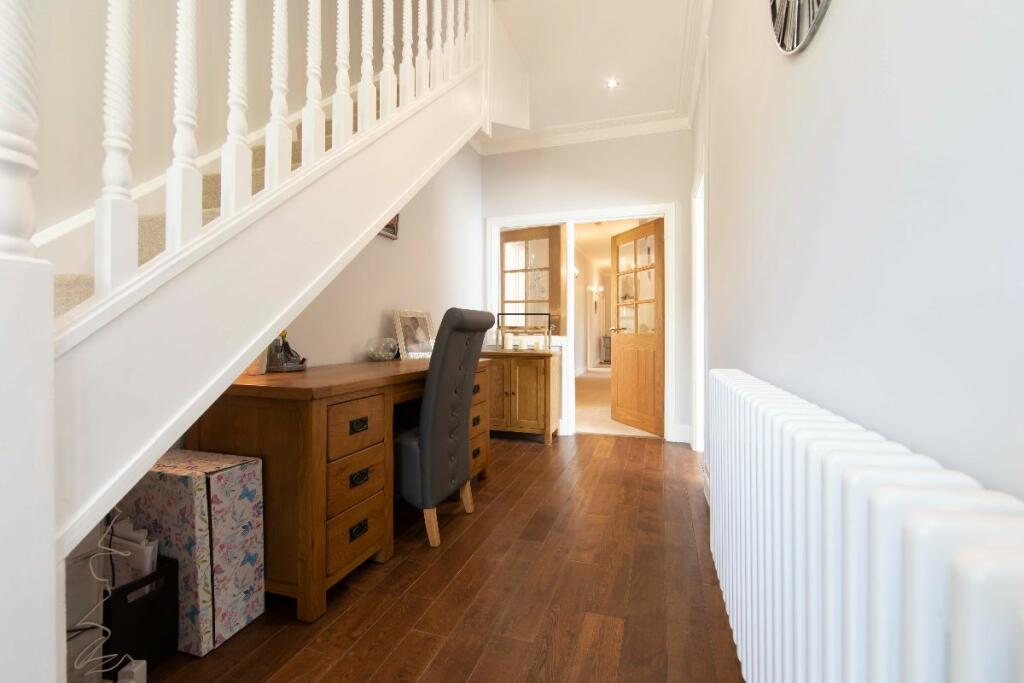 Additional property image - Ty'R-y-Wen Farm, Bedlinog, Treharris