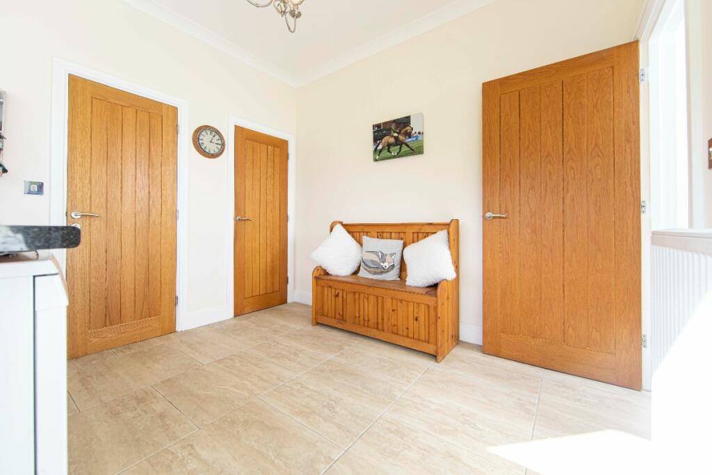 Additional property image - Ty'R-y-Wen Farm, Bedlinog, Treharris