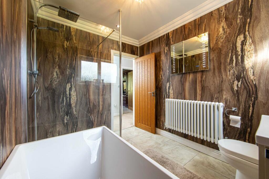 Additional property image - Ty'R-y-Wen Farm, Bedlinog, Treharris