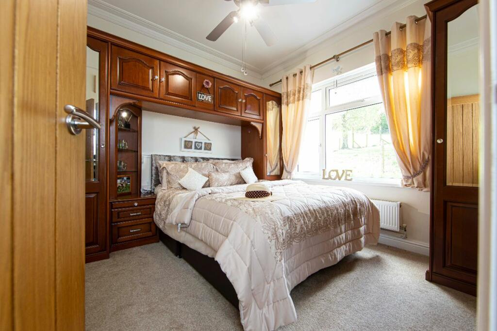 Additional property image - Ty'R-y-Wen Farm, Bedlinog, Treharris
