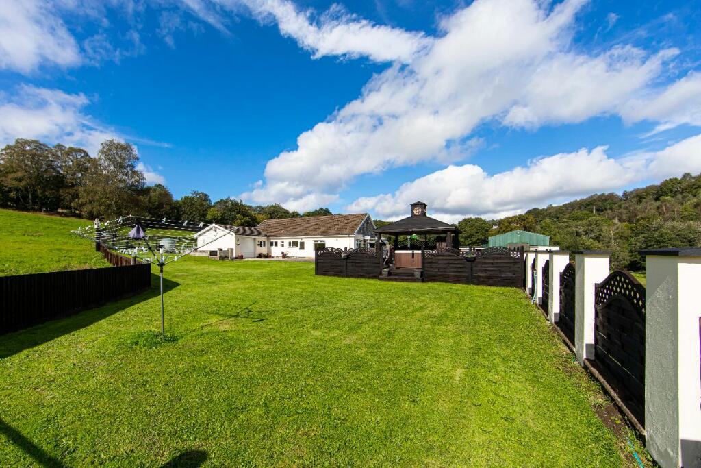Additional property image - Ty'R-y-Wen Farm, Bedlinog, Treharris