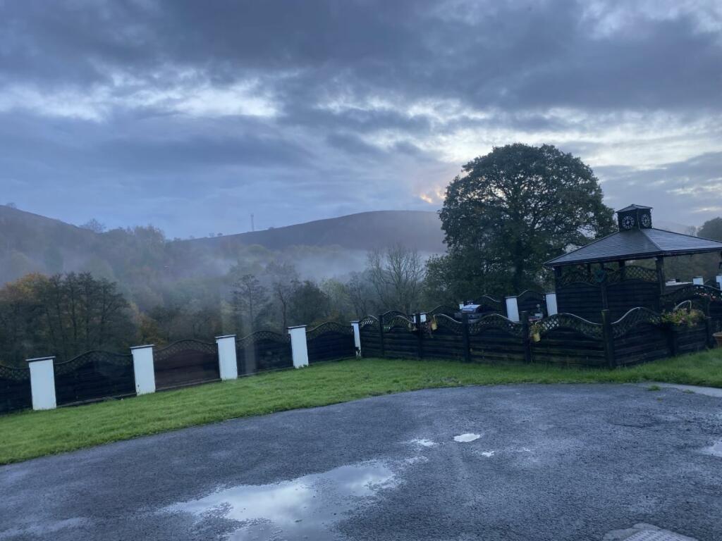 Additional property image - Ty'R-y-Wen Farm, Bedlinog, Treharris
