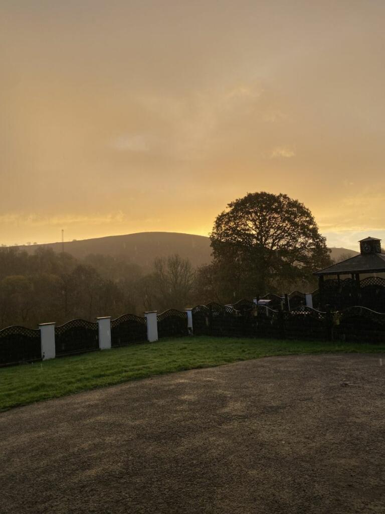 Additional property image - Ty'R-y-Wen Farm, Bedlinog, Treharris
