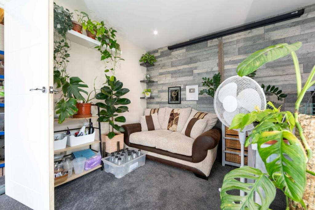 Additional property image - Shingrig Road, Nelson, Treharris