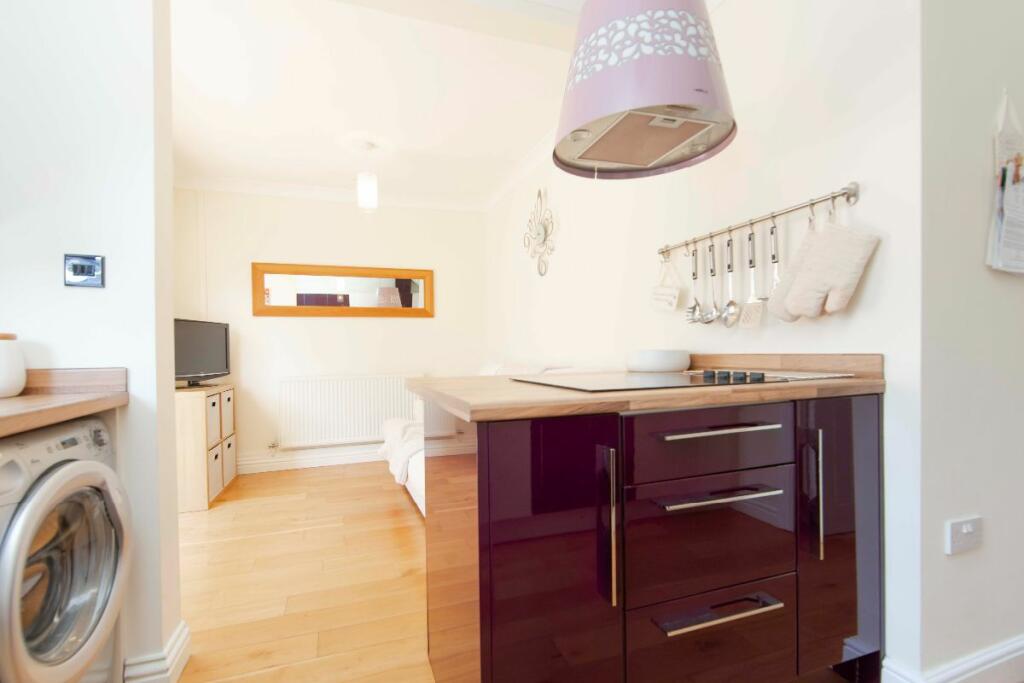 Additional property image - Tawel Fan, Nelson, Treharris