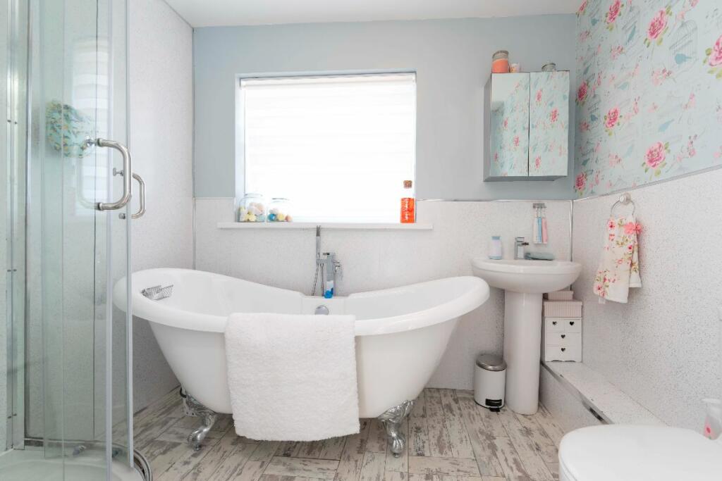 Additional property image - Tawel Fan, Nelson, Treharris