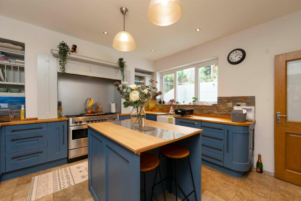 Additional property image - Park Road, Hengoed
