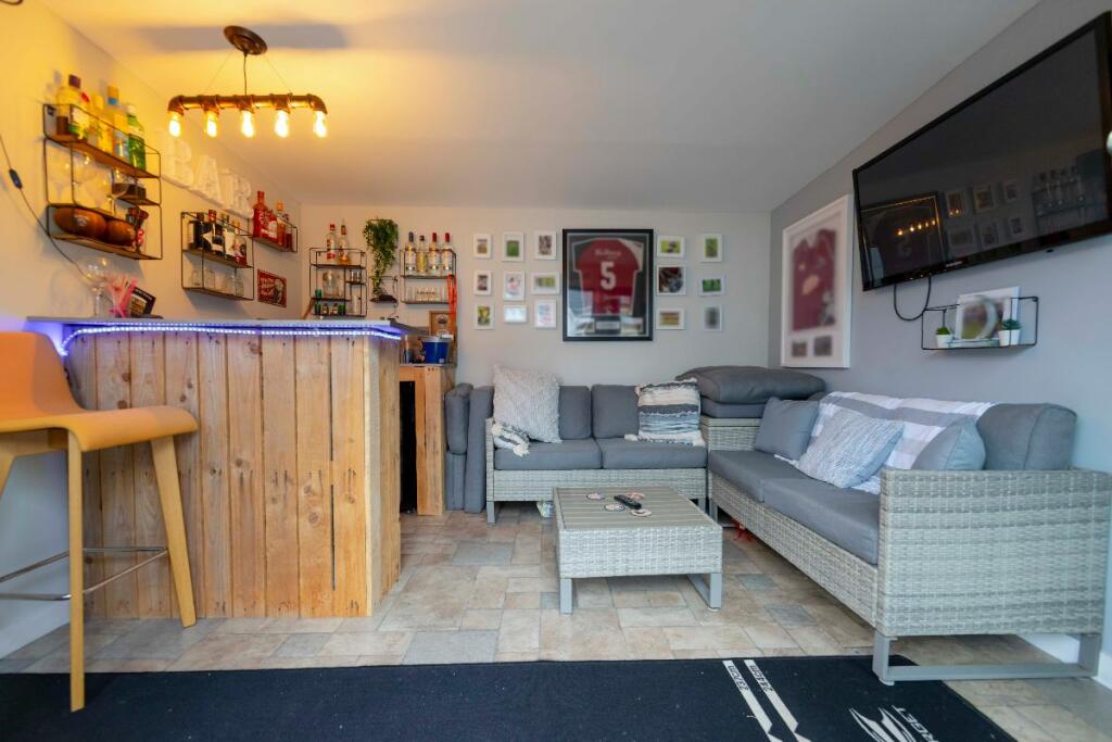 Additional property image - Park Road, Hengoed