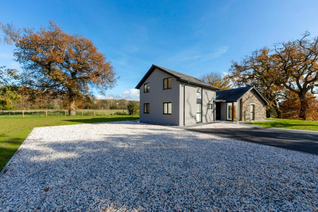 Additional property image - Tirnant, Brooklands, Nelson, Treharris