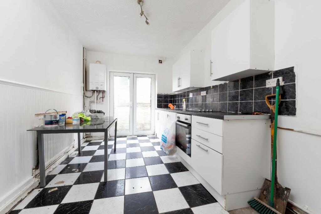 Additional property image - Park Street, Abercynon, Mountain Ash