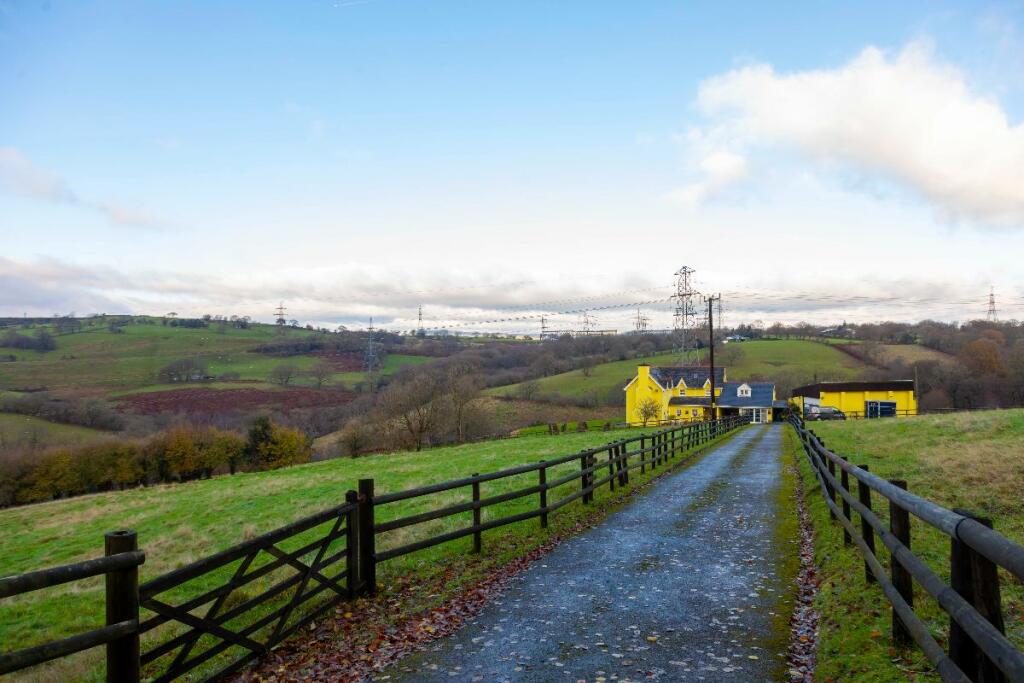 Additional property image - Cwmheldeg Isaf Farm, Cilfynydd, Pontypridd