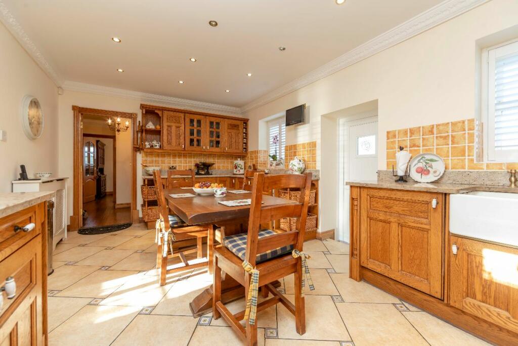 Additional property image - Cwmheldeg Isaf Farm, Cilfynydd, Pontypridd