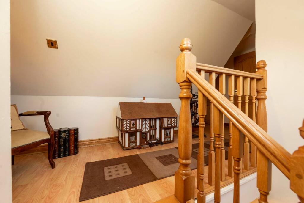 Additional property image - Cwmheldeg Isaf Farm, Cilfynydd, Pontypridd