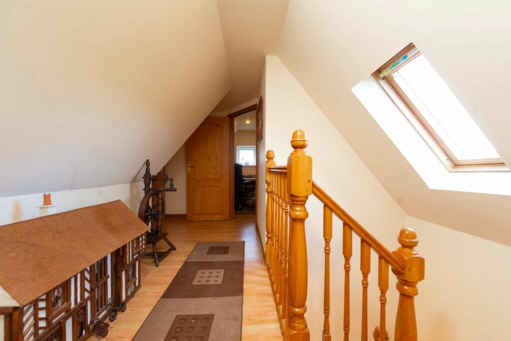 Additional property image - Cwmheldeg Isaf Farm, Cilfynydd, Pontypridd