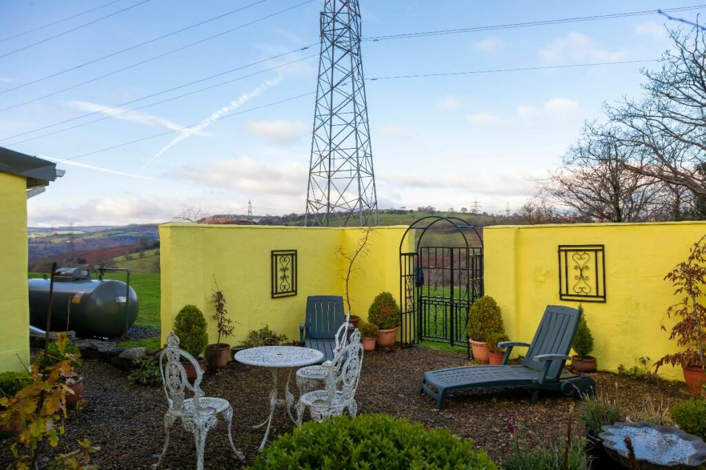 Additional property image - Cwmheldeg Isaf Farm, Cilfynydd, Pontypridd