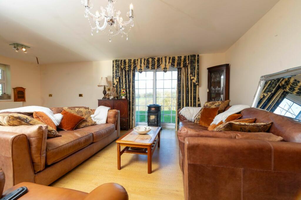 Additional property image - Cwmheldeg Isaf Farm, Cilfynydd, Pontypridd