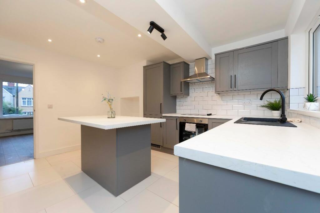 Additional property image - Acacia Avenue, Hengoed