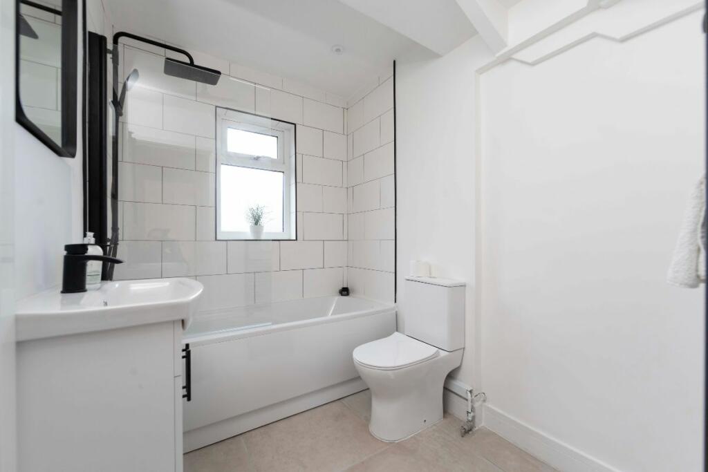 Additional property image - Acacia Avenue, Hengoed
