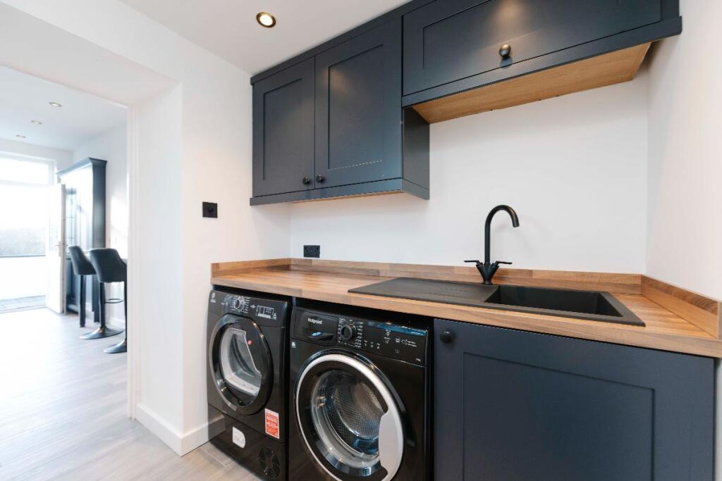 Additional property image - Cropthorne, Efail Shingrig, Trelewis, Treharris