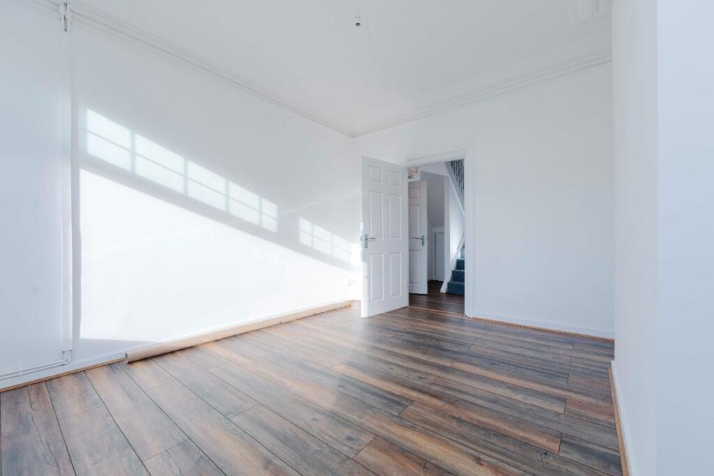 Additional property image - Cropthorne, Efail Shingrig, Trelewis, Treharris