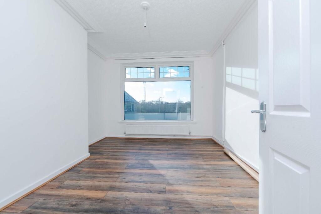 Additional property image - Cropthorne, Efail Shingrig, Trelewis, Treharris