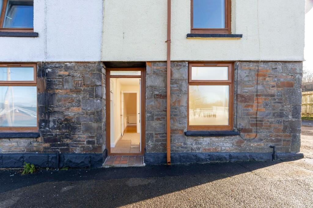 Additional property image - Heol Fawr, Nelson, Treharris