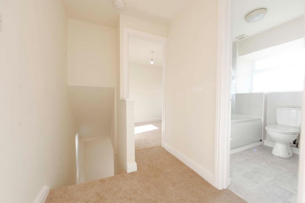 Additional property image - Heol Fawr, Nelson, Treharris