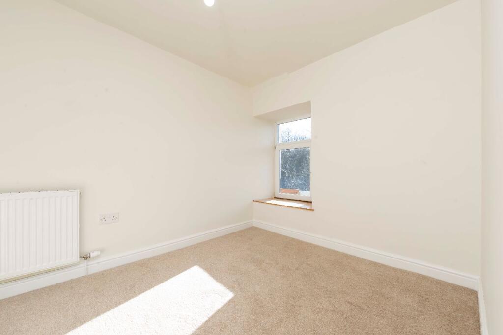 Additional property image - Heol Fawr, Nelson, Treharris