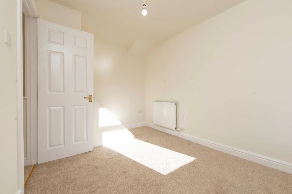 Additional property image - Heol Fawr, Nelson, Treharris