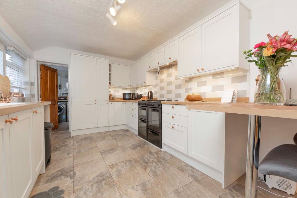 Additional property image - Lancaster Villas, Merthyr Tydfil