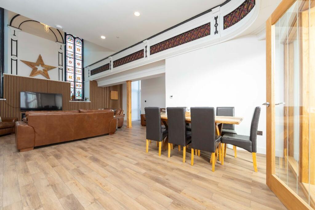 Additional property image - PENUEL CONGREGATIONAL CHAPEL High Street, Nelson, Treharris