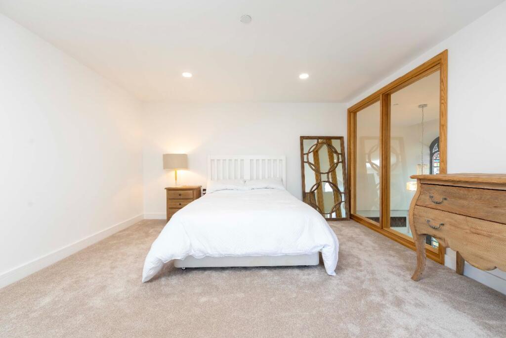 Additional property image - PENUEL CONGREGATIONAL CHAPEL High Street, Nelson, Treharris