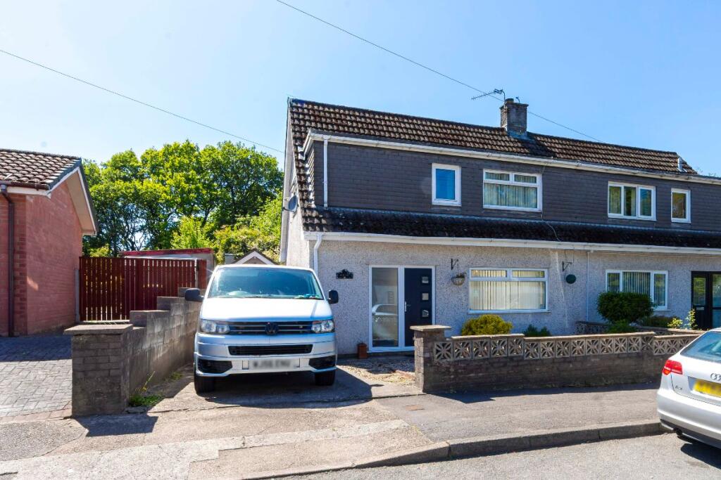 Main image of property: Karaden, Park Terrace, Trelewis, Treharris