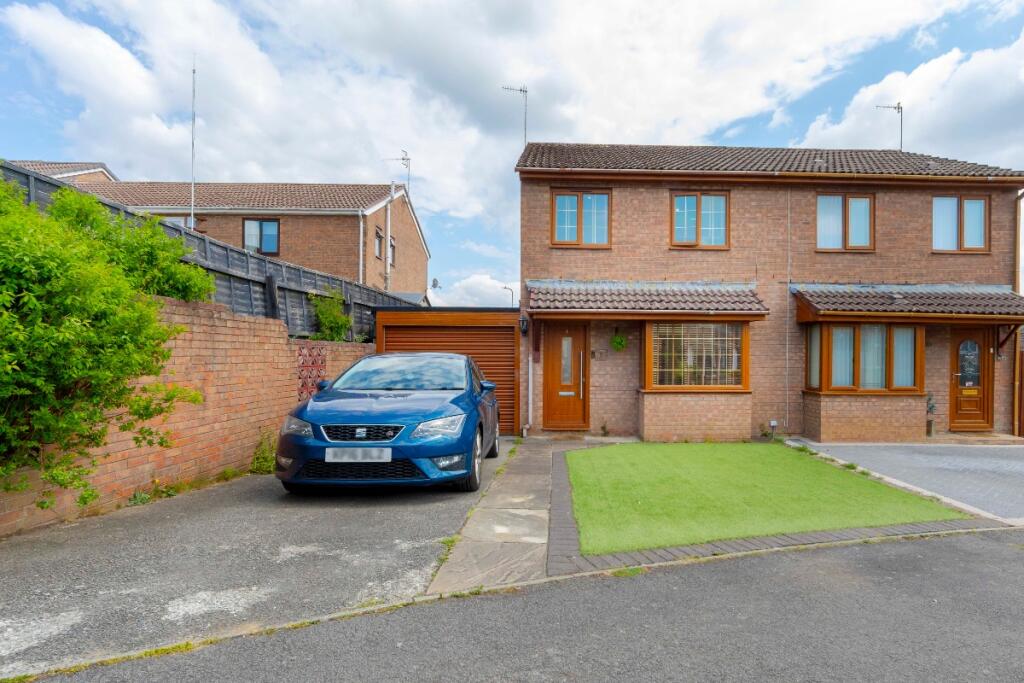 Main image of property: Heol Bryn Fab, Treharris