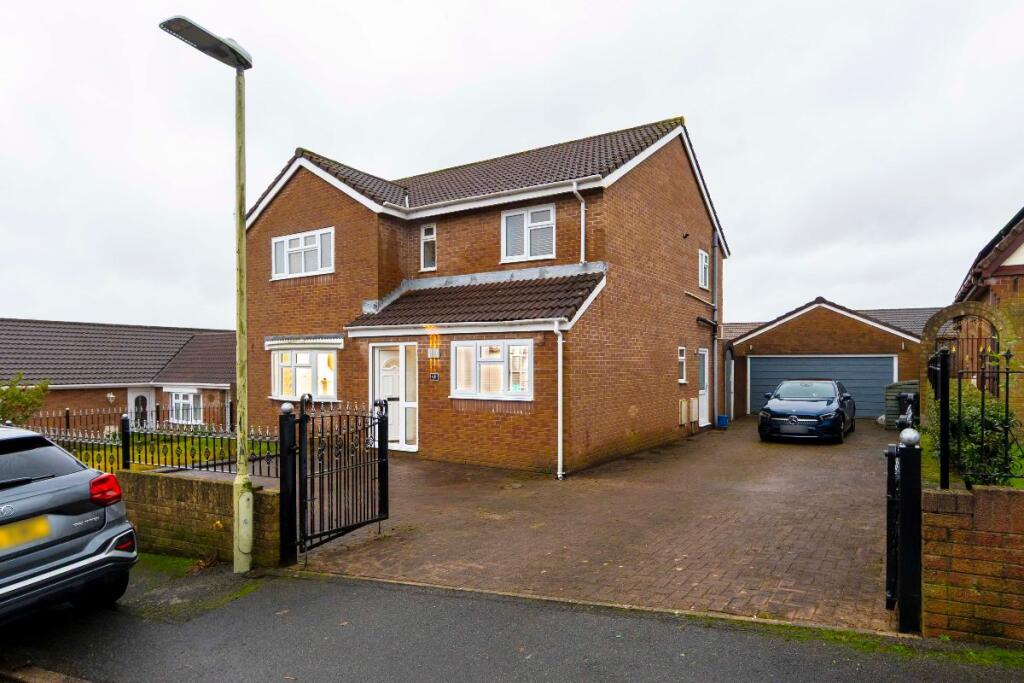 Main image of property: The Oaks, Quakers Yard, Treharris