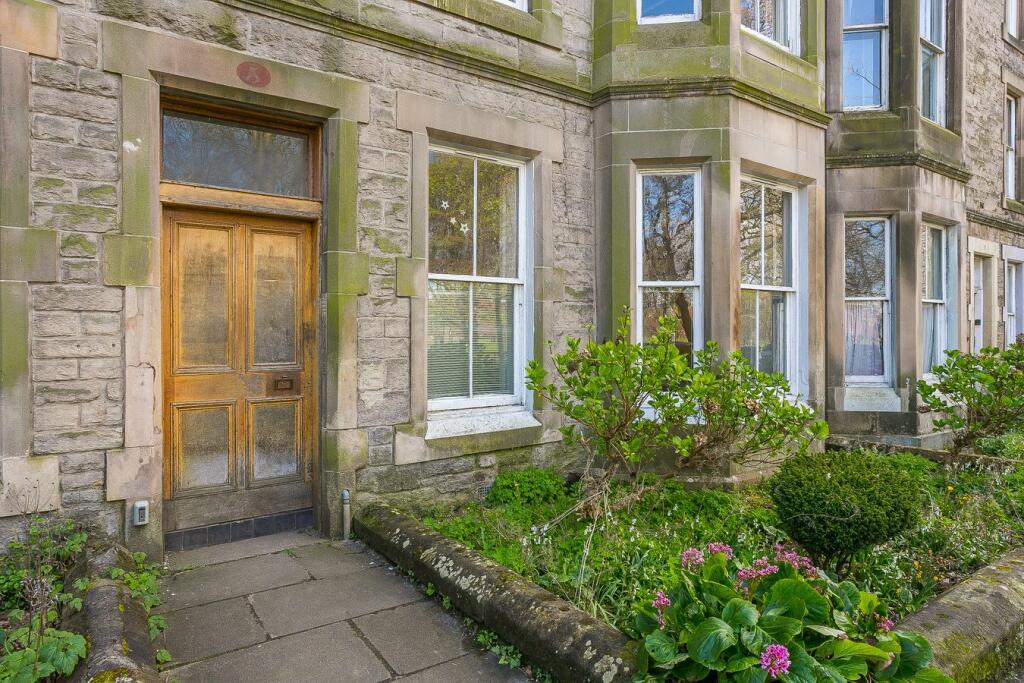 3 bedroom ground floor flat for sale in Argyle Park Terrace, Marchmont