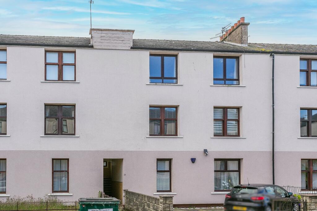 2 bedroom flat for sale in Hepburn Street, Dundee, DD3