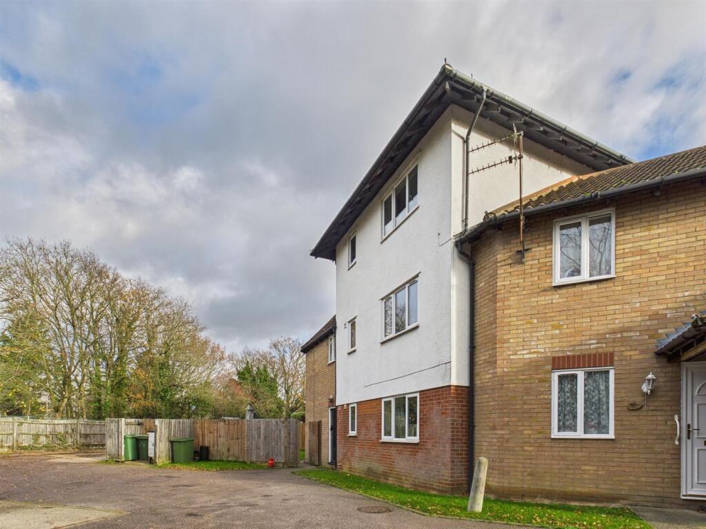 Main image of property: Dale Close, Stanway, Colchester