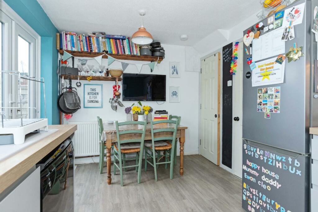 Additional property image - School Road, Upper Beeding, Steyning