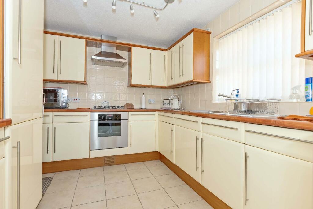 Additional property image - Highview, Sompting