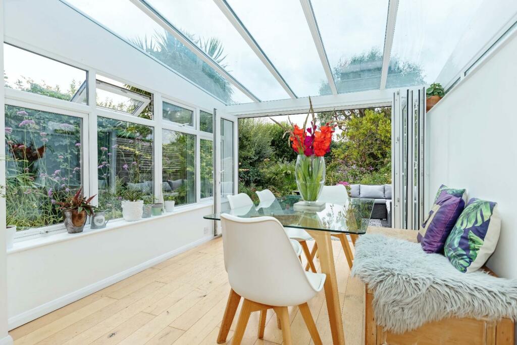 Additional property image - Victoria Road, Shoreham-By-Sea