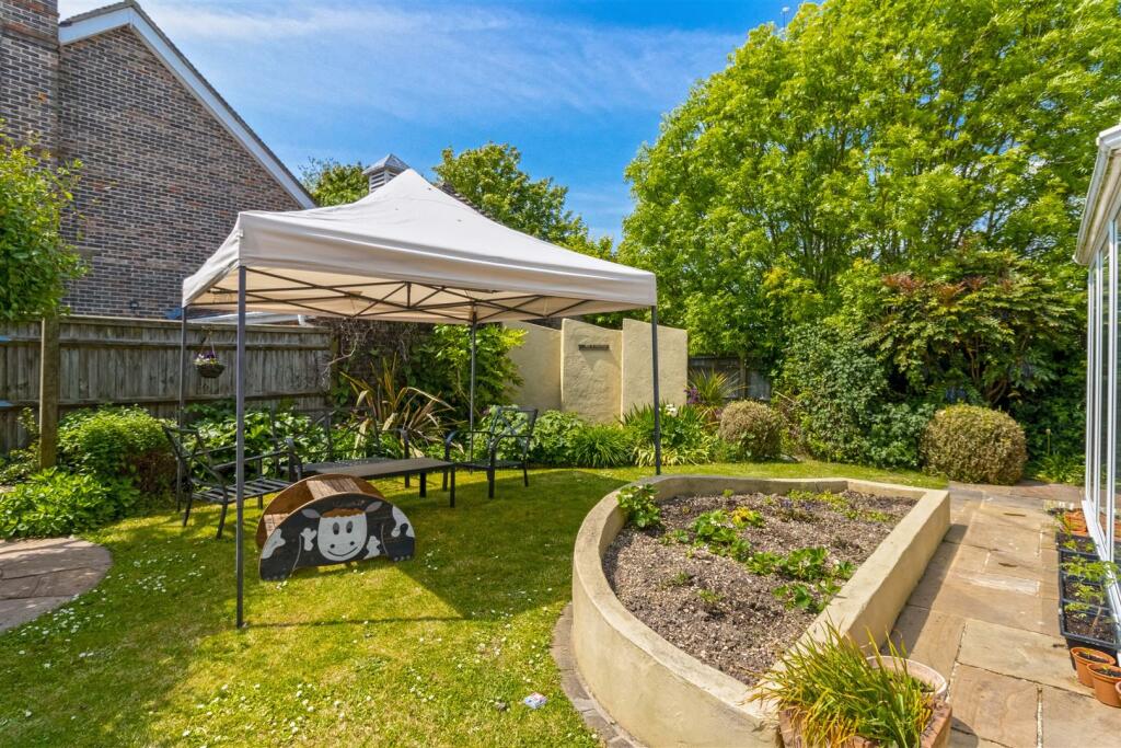 Additional property image - Hamble Road, Sompting, Lancing