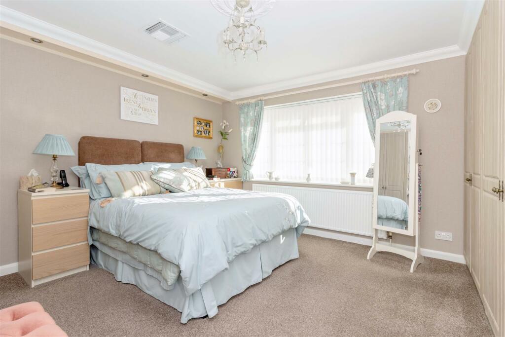 Additional property image - Manor Road, Lancing