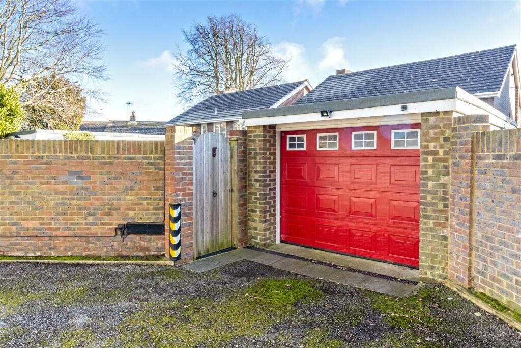 Additional property image - Manor Road, Lancing