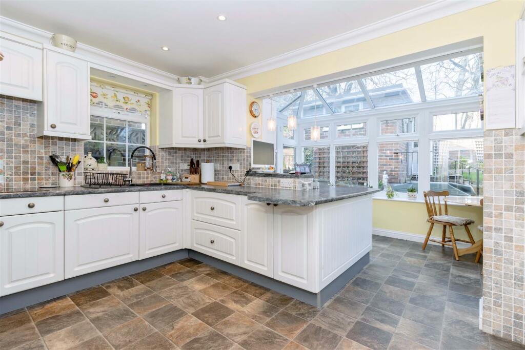 Additional property image - Manor Road, Lancing